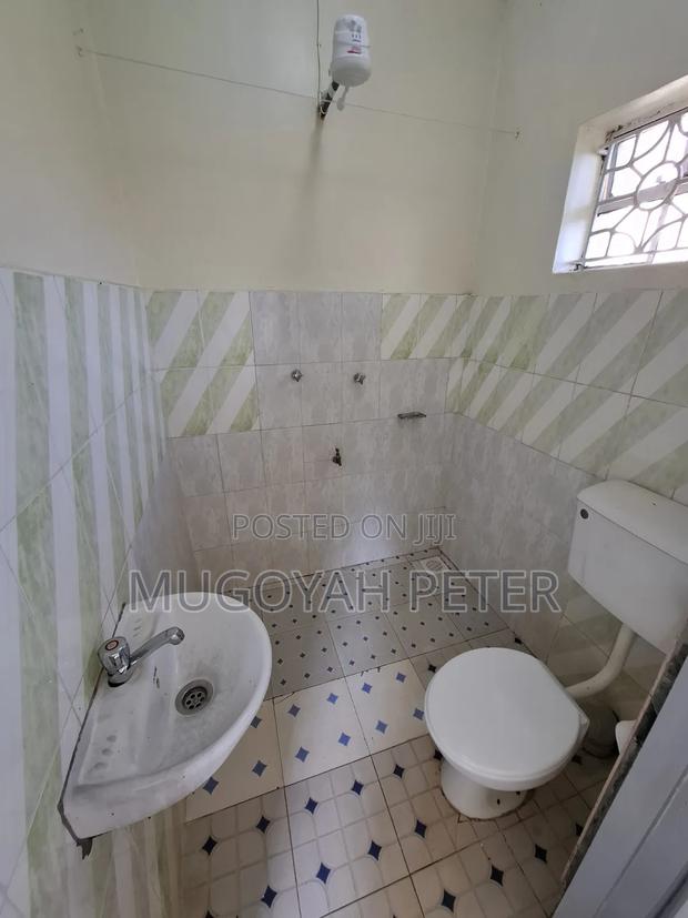 3bdrm Bungalow in Gitaru for rent - thumbnail 14