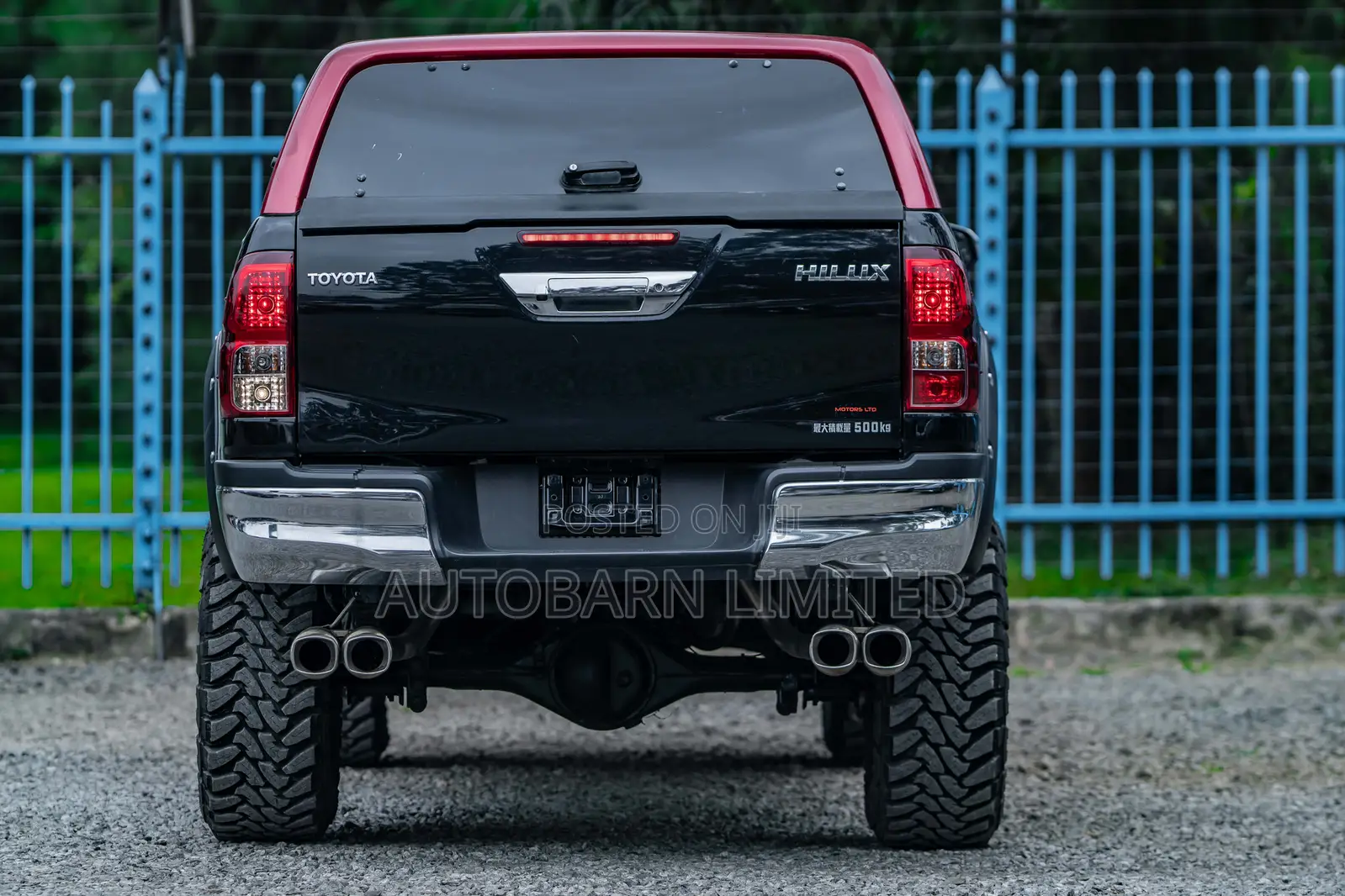 Toyota Hilux 2018 Black