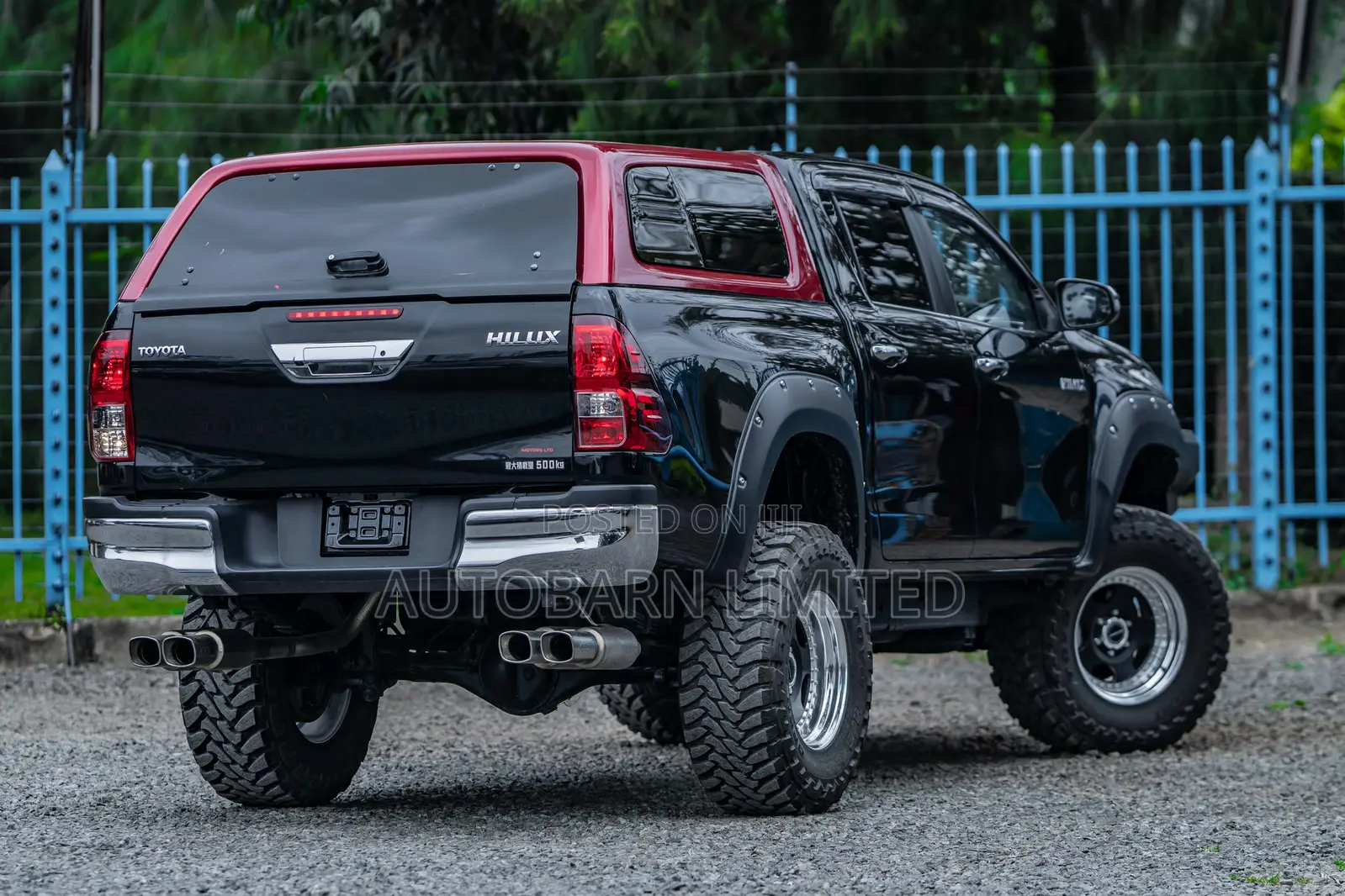 Toyota Hilux 2018 Black