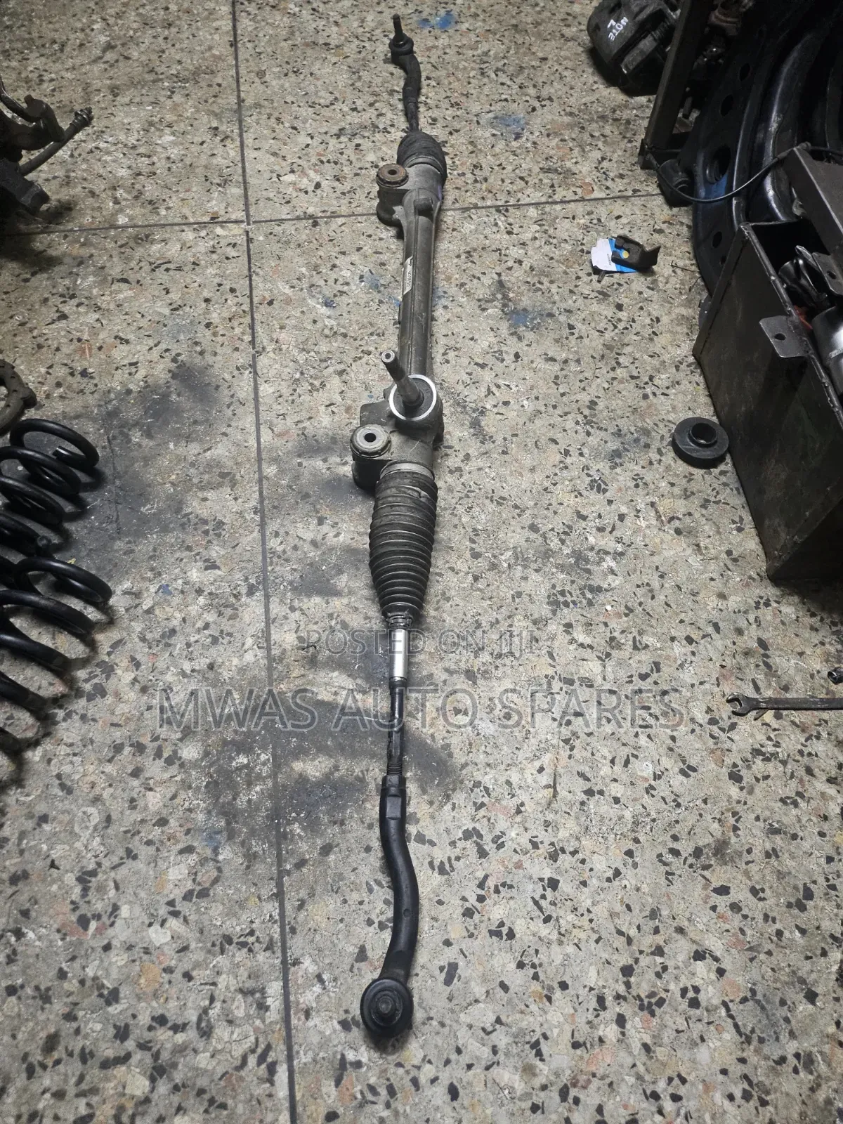 Toyota Belta Steering Rack