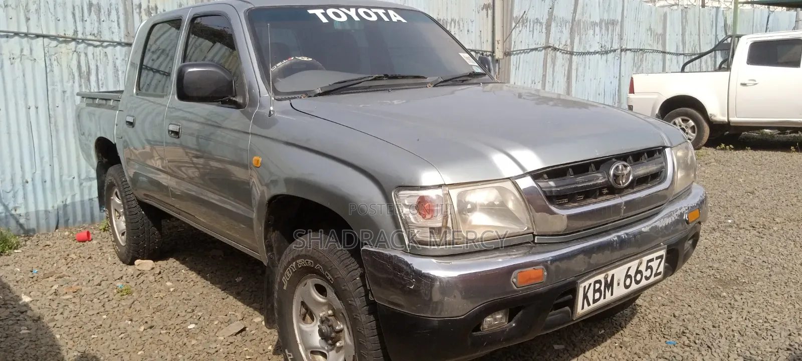 Toyota Hilux 2008 Gray