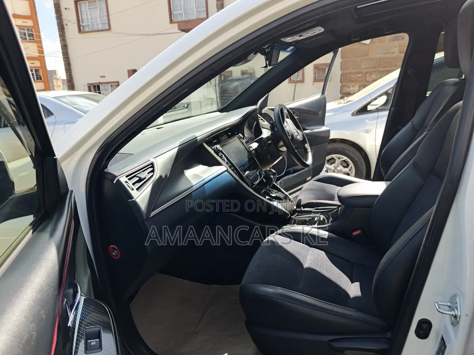 Toyota Harrier 2.0 Turbo GR Sport 2019 White