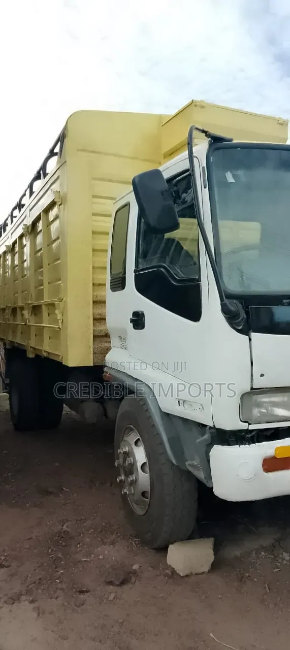 Isuzu FSR Cargo Lorry (High Side Body)