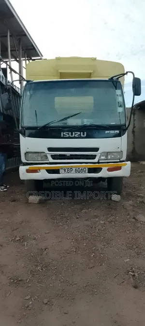 Isuzu FSR Cargo Lorry (High Side Body)