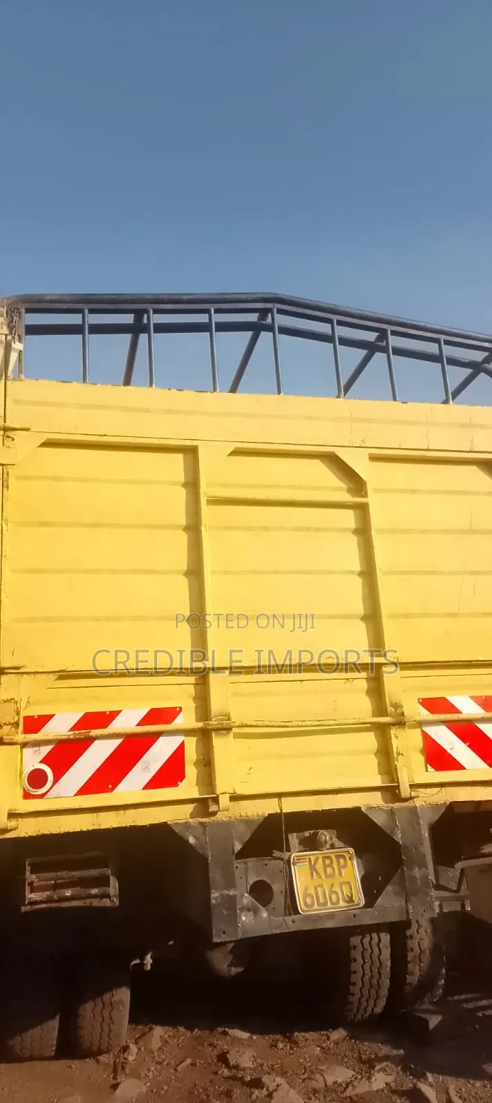 Isuzu FSR Cargo Lorry (High Side Body)