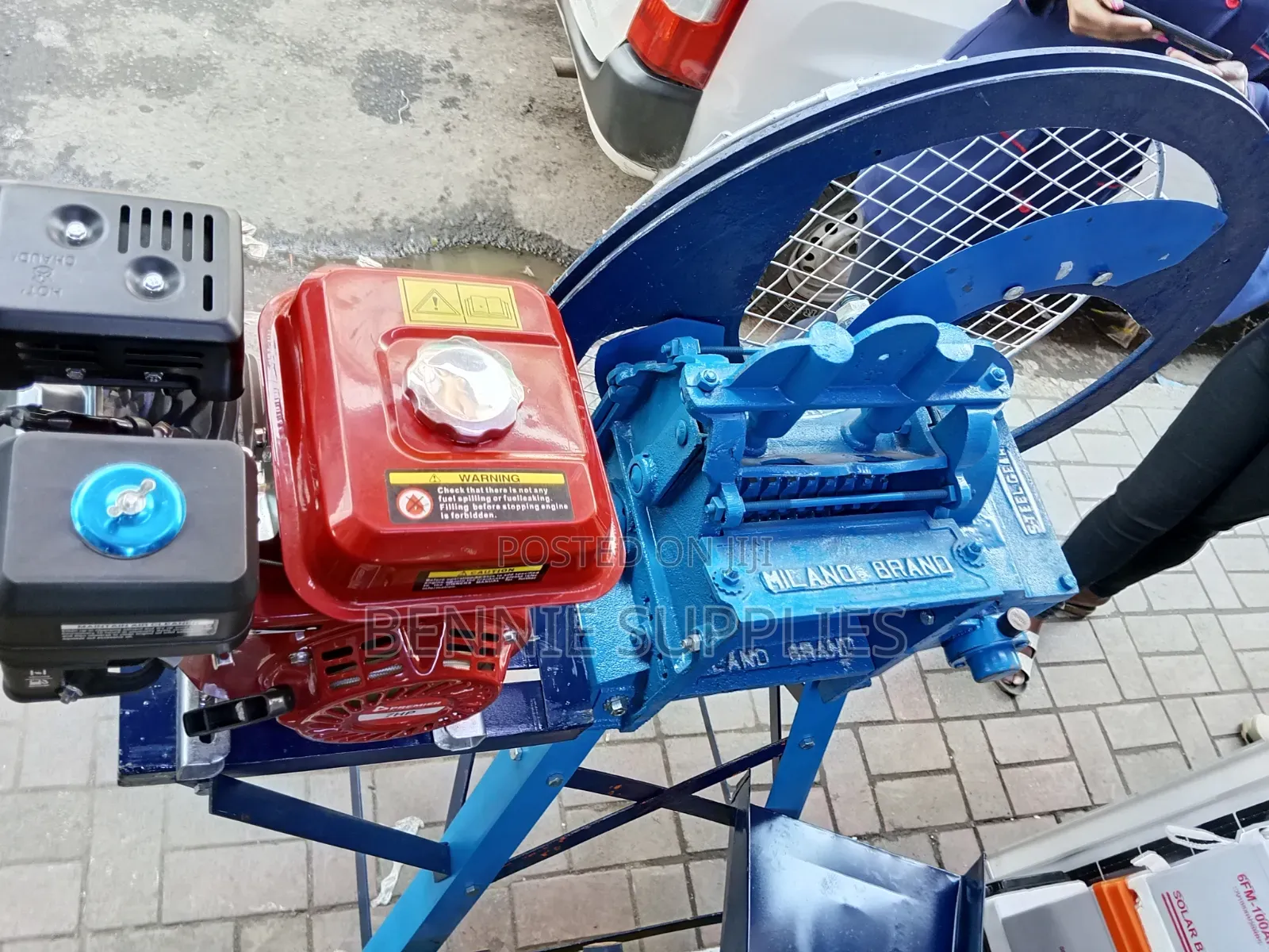3 Blade Milano Chaff Cutter