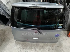 Custom Tail Gate