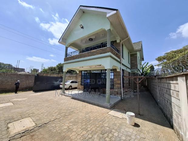 4bdrm Maisonette in Zambezi/Sigona for rent