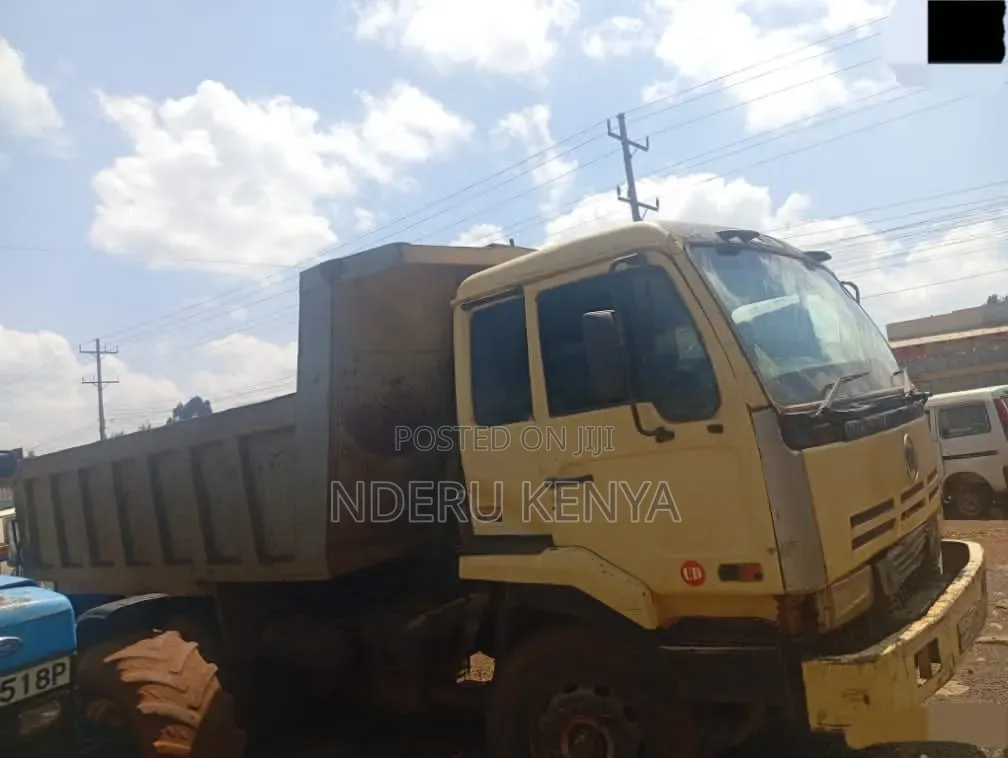 Nissan Diesel Ud 2001