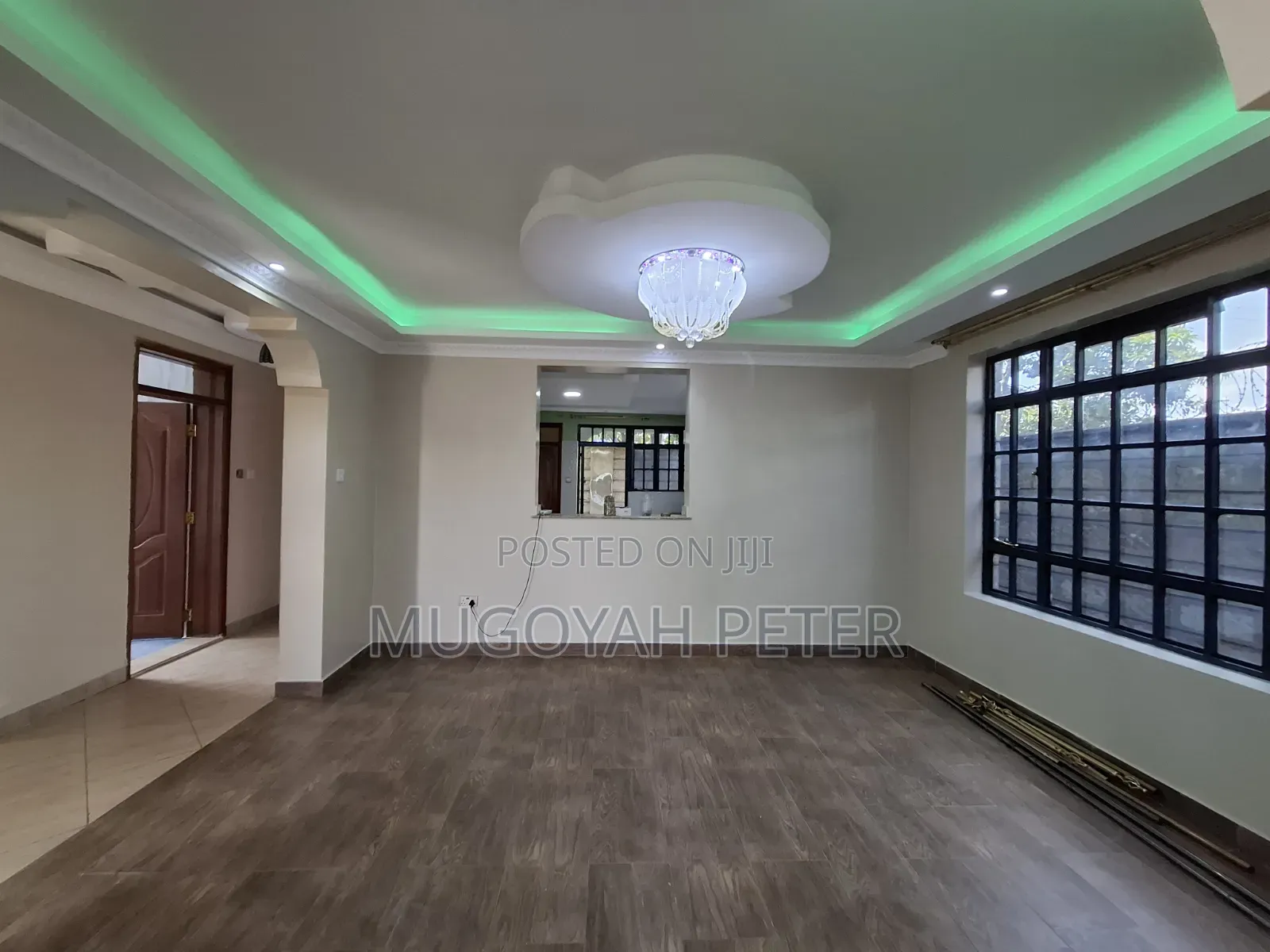 4bdrm Maisonette in Zambezi/Sigona for rent