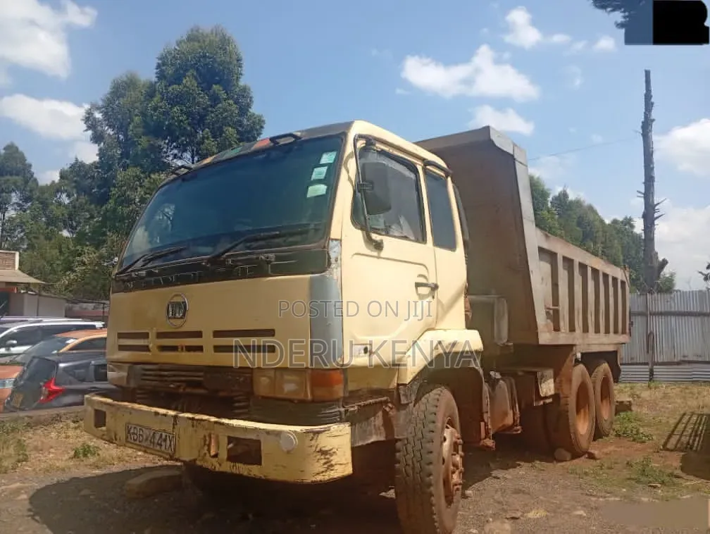 Nissan Diesel Ud 2001