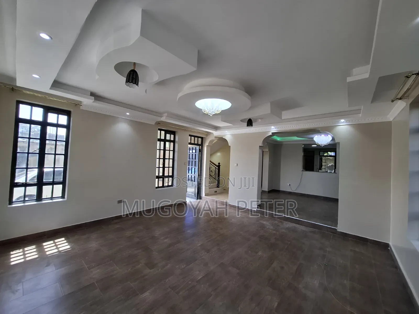 4bdrm Maisonette in Zambezi/Sigona for rent