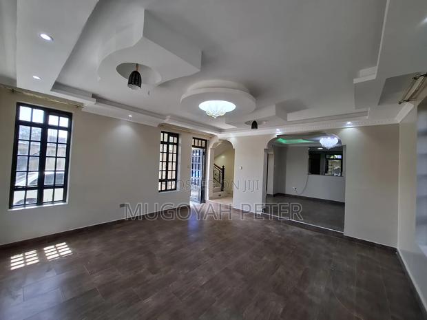 4bdrm Maisonette in Zambezi/Sigona for rent - thumbnail 6