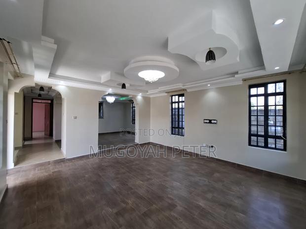 4bdrm Maisonette in Zambezi/Sigona for rent - thumbnail 7