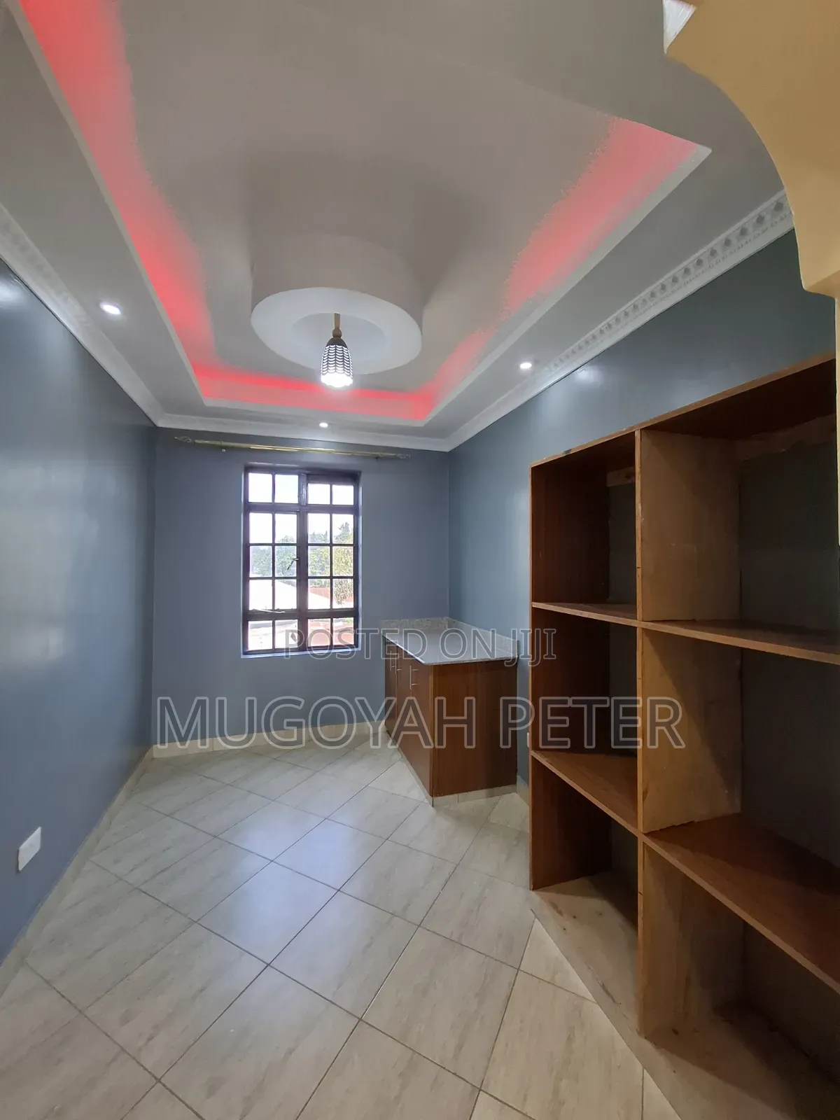 4bdrm Maisonette in Zambezi/Sigona for rent