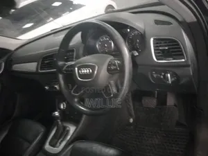 Audi Q3 2013 Black
