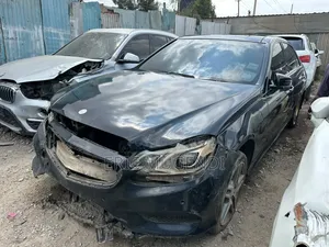 Mercedes-Benz E350 2015 Black