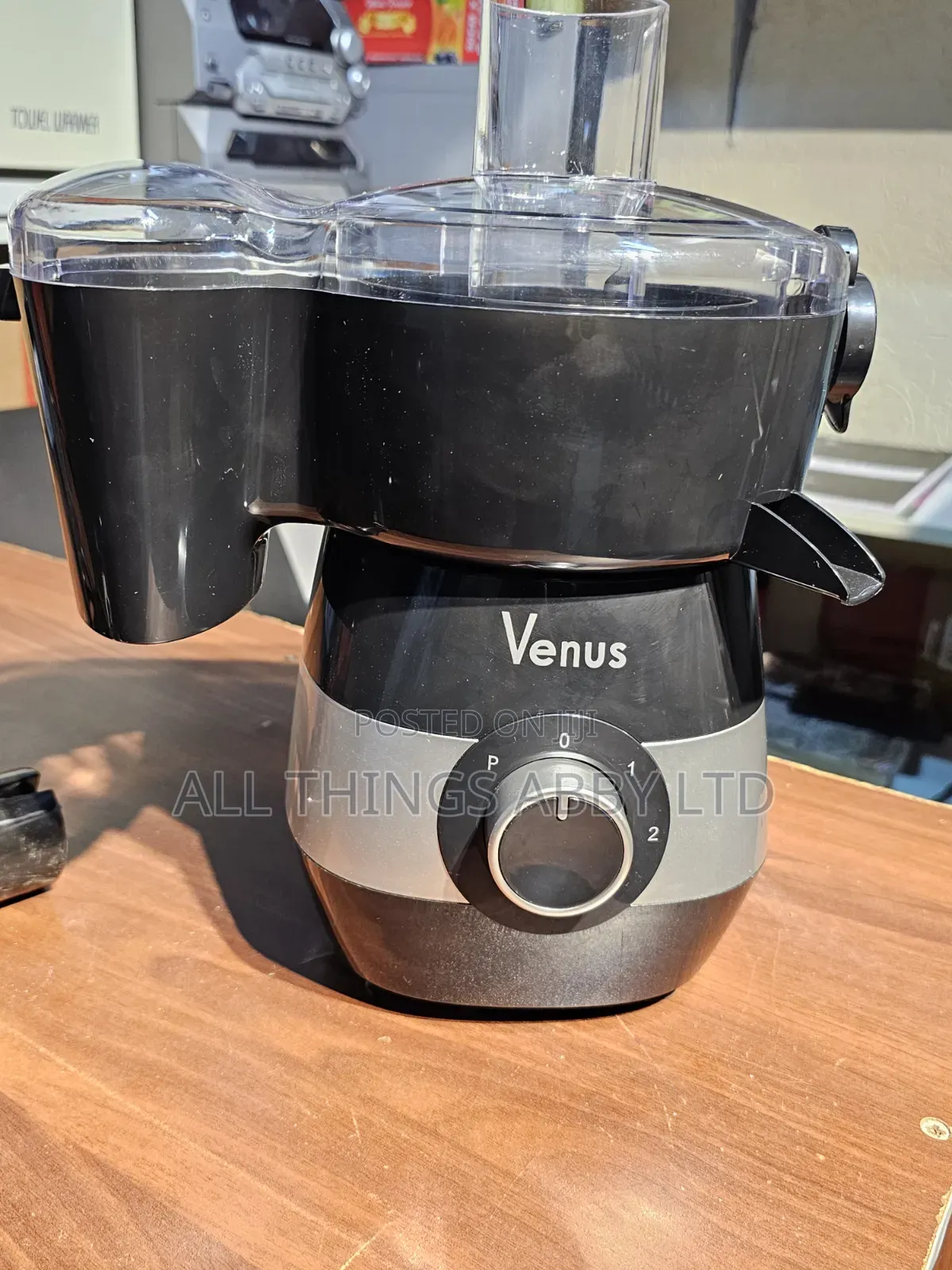 Venus 7 in 1 Juicer