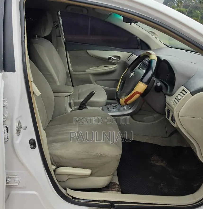 Toyota Corolla Fielder 2012 White
