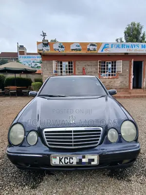 Mercedes-Benz E200 2001 Blue