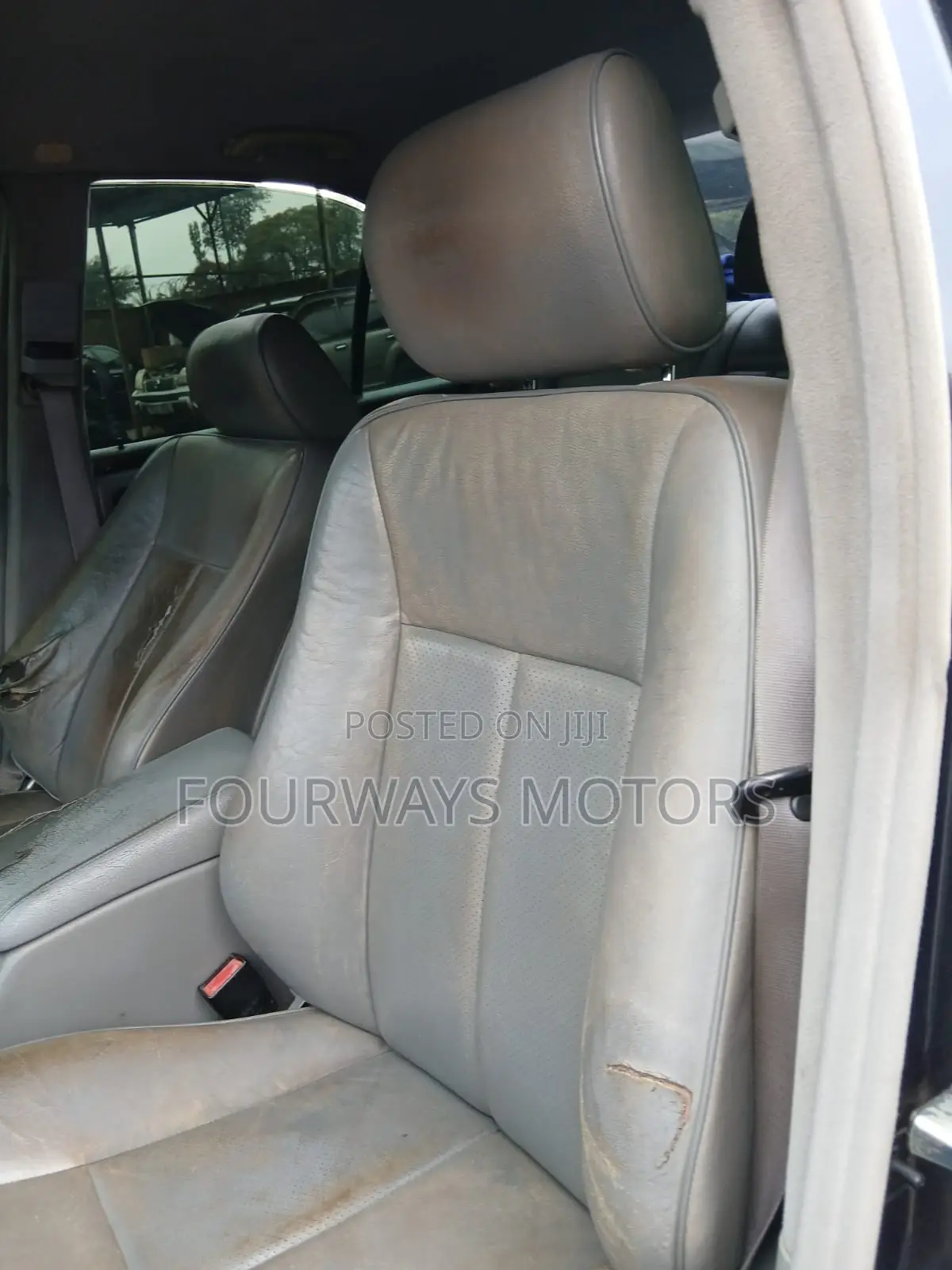 Mercedes-Benz E200 2001 Blue