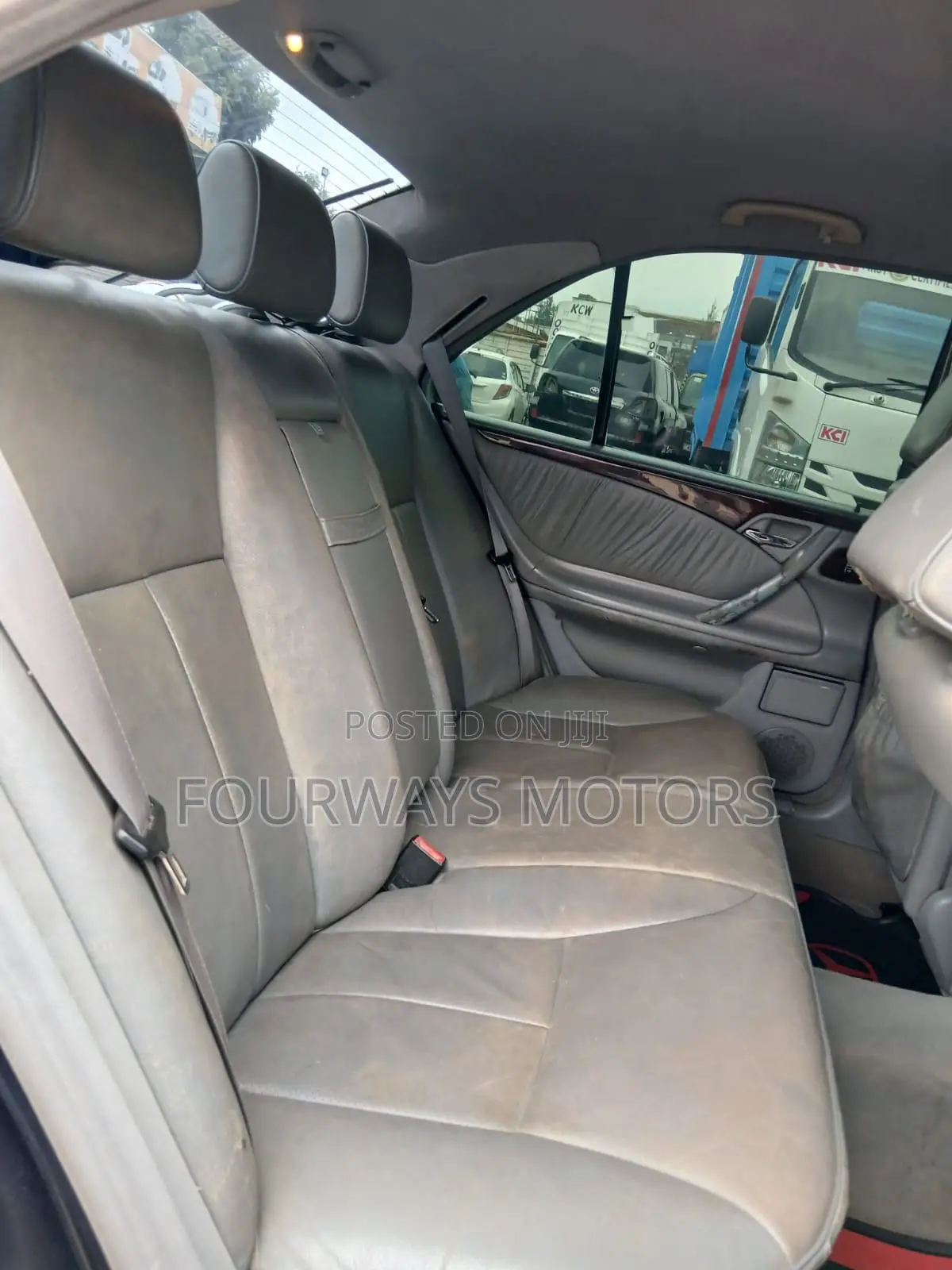 Mercedes-Benz E200 2001 Blue
