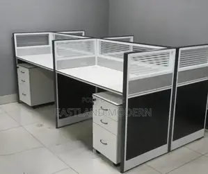 Office Cubicle Workstation for 4