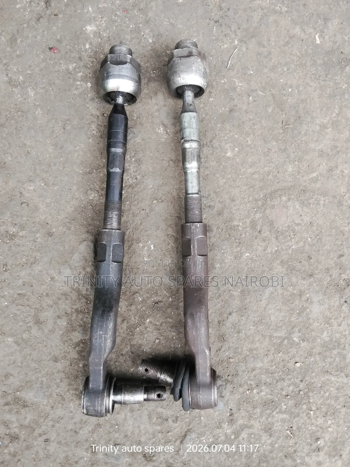 Original Ex Japan Toyota Landcruiser V8 Rackends and Tie Rods