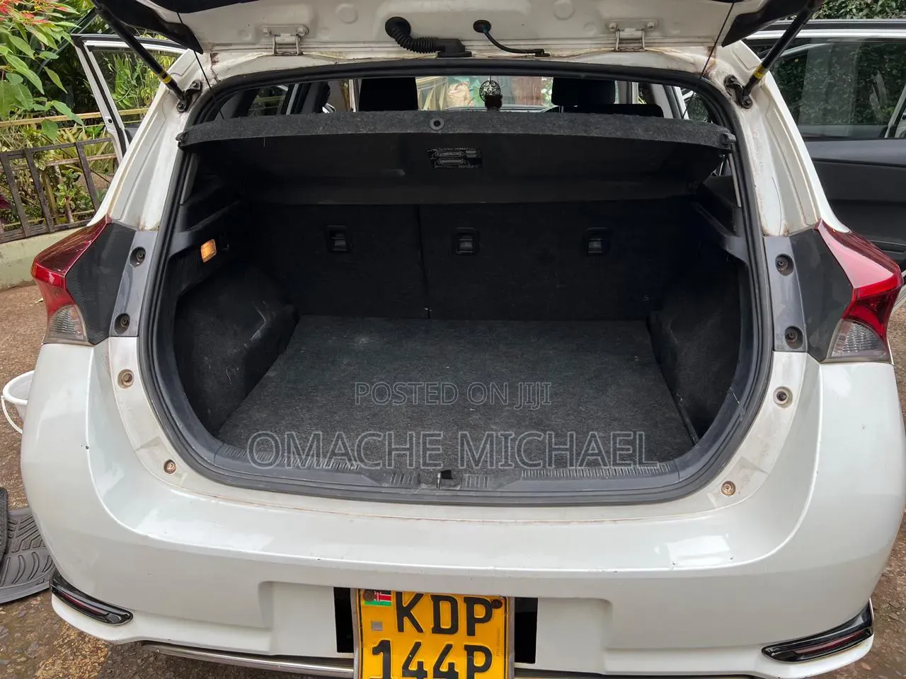 Toyota Auris 2016 White