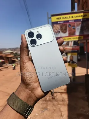 New Tecno Spark 40 Pro 128 GB Gray