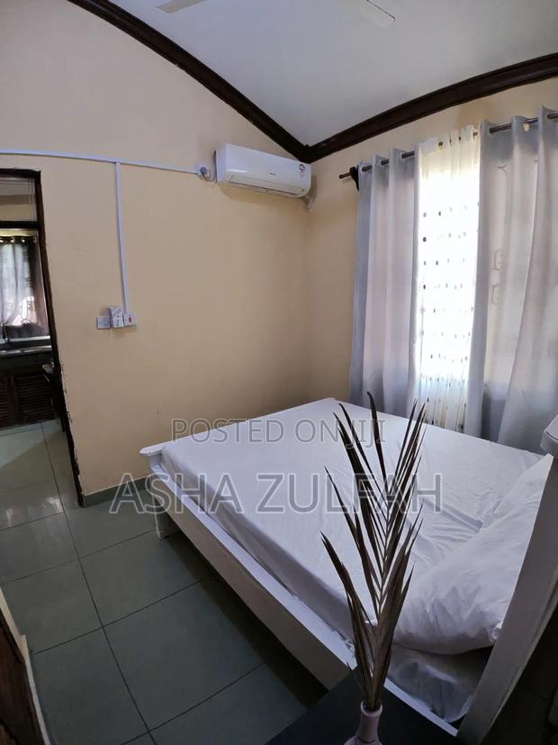 Beautiful Separate Appartement - thumbnail 7