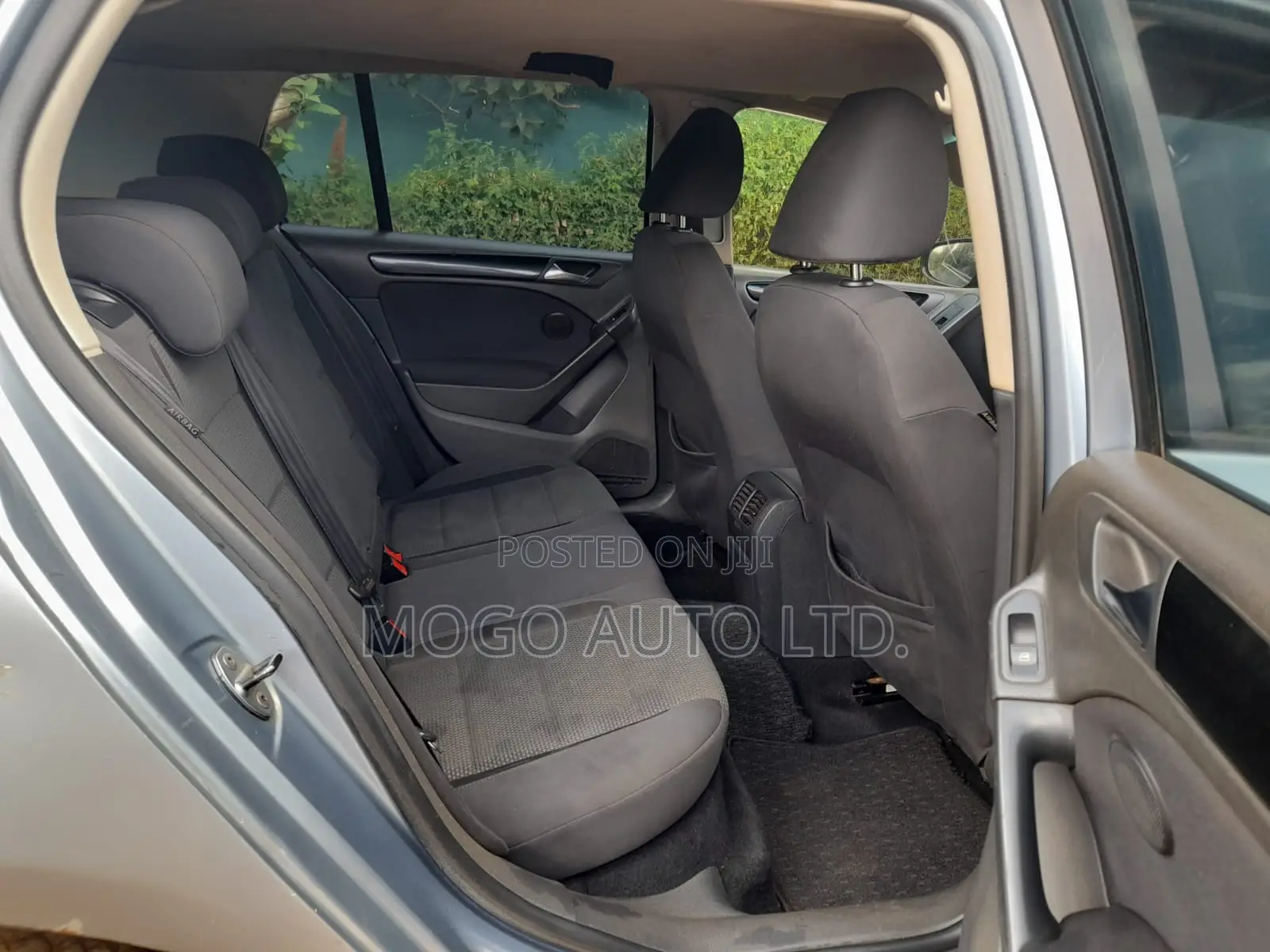Volkswagen Golf 2011 Blue