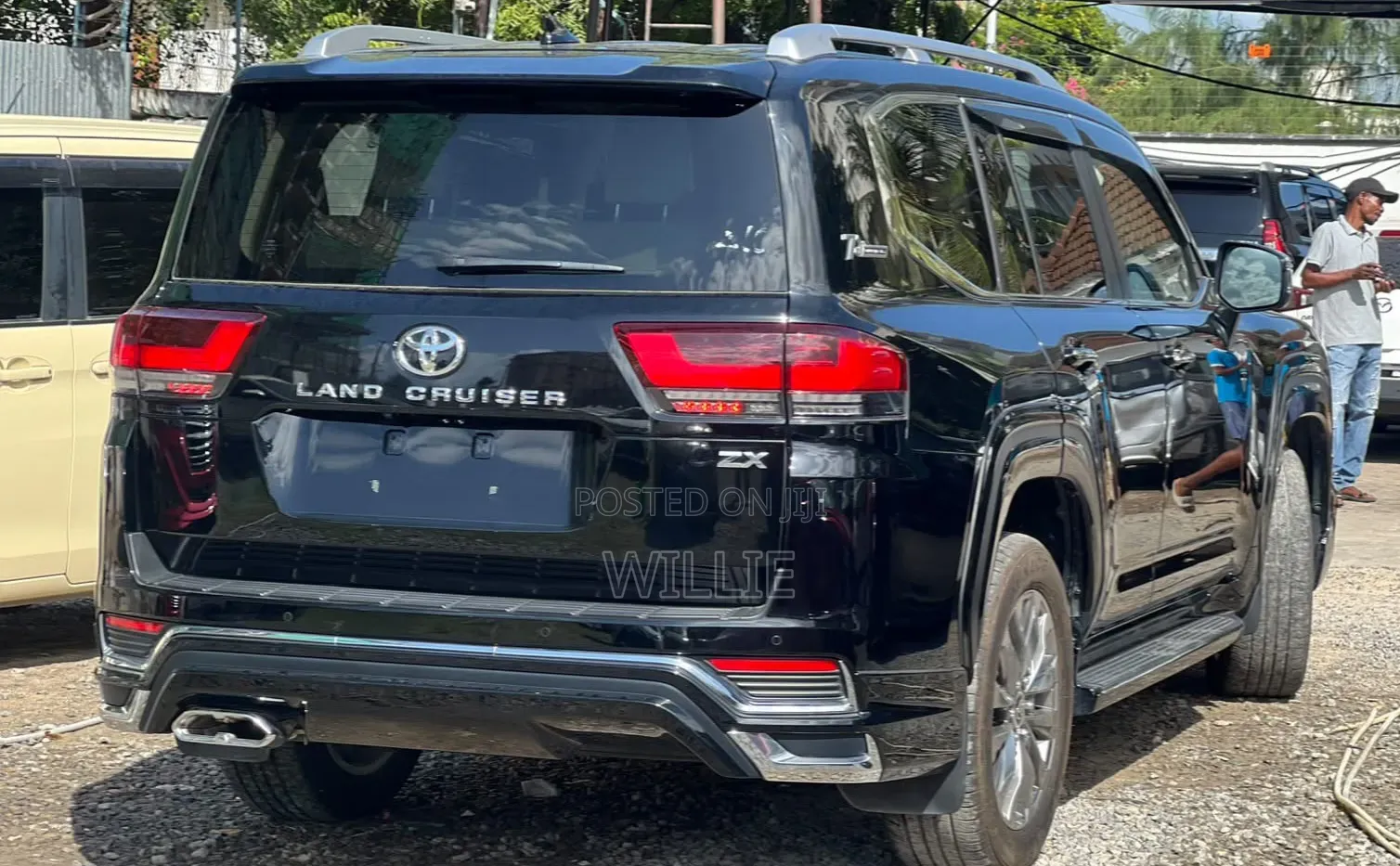 Toyota Land Cruiser 2023 Black