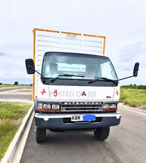 Mitsubishi Fh 215 KBR Closed Body 2011
