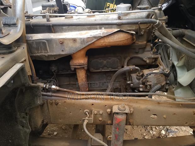 Mitsubishi Fh 215 KBR Closed Body 2011 - thumbnail 6
