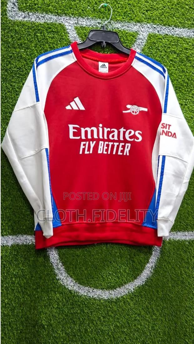 Arsenal Sweatshirt.( Longsleved) - thumbnail 2