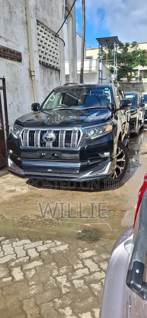 Toyota Land Cruiser Prado 2020 Black