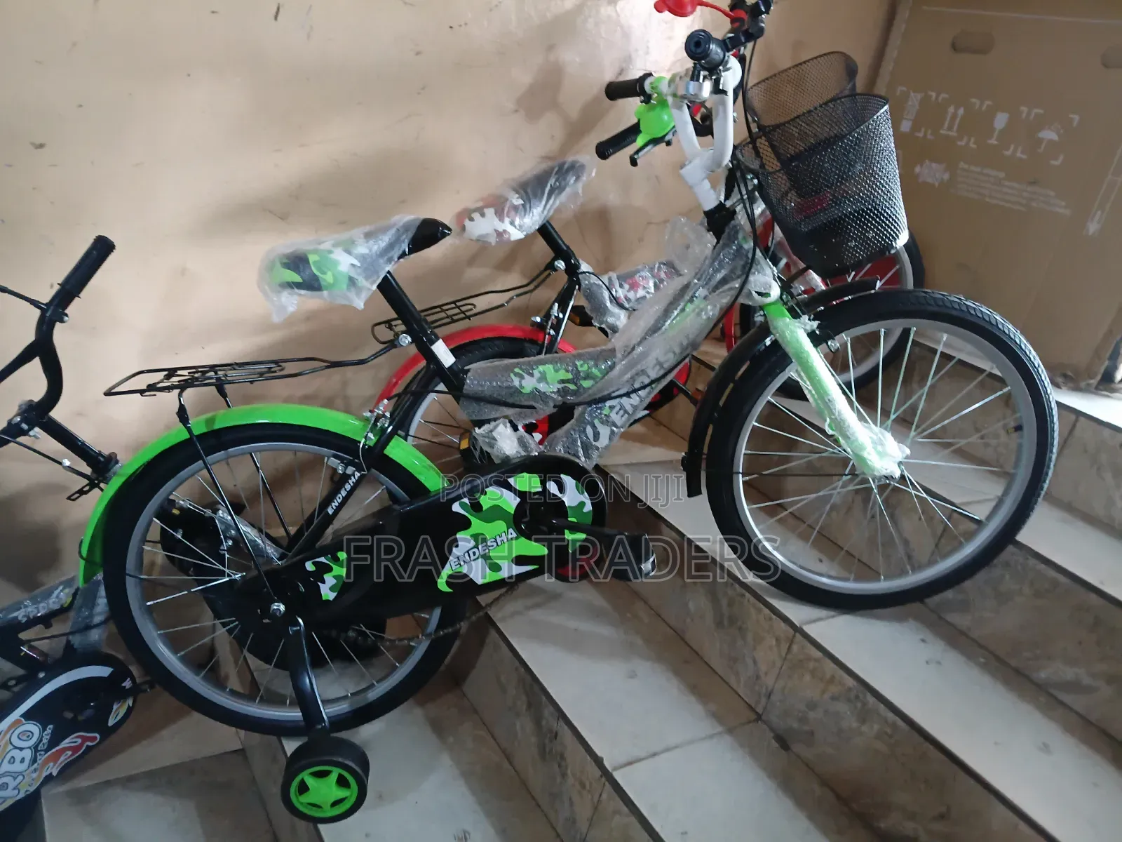 Size 20 Kids Bicycle With Removable Training Wheels