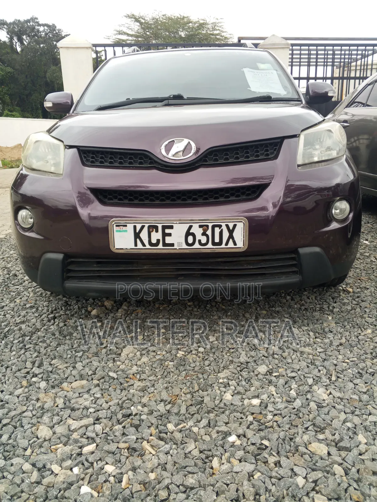 Toyota IST 2008 Burgundy