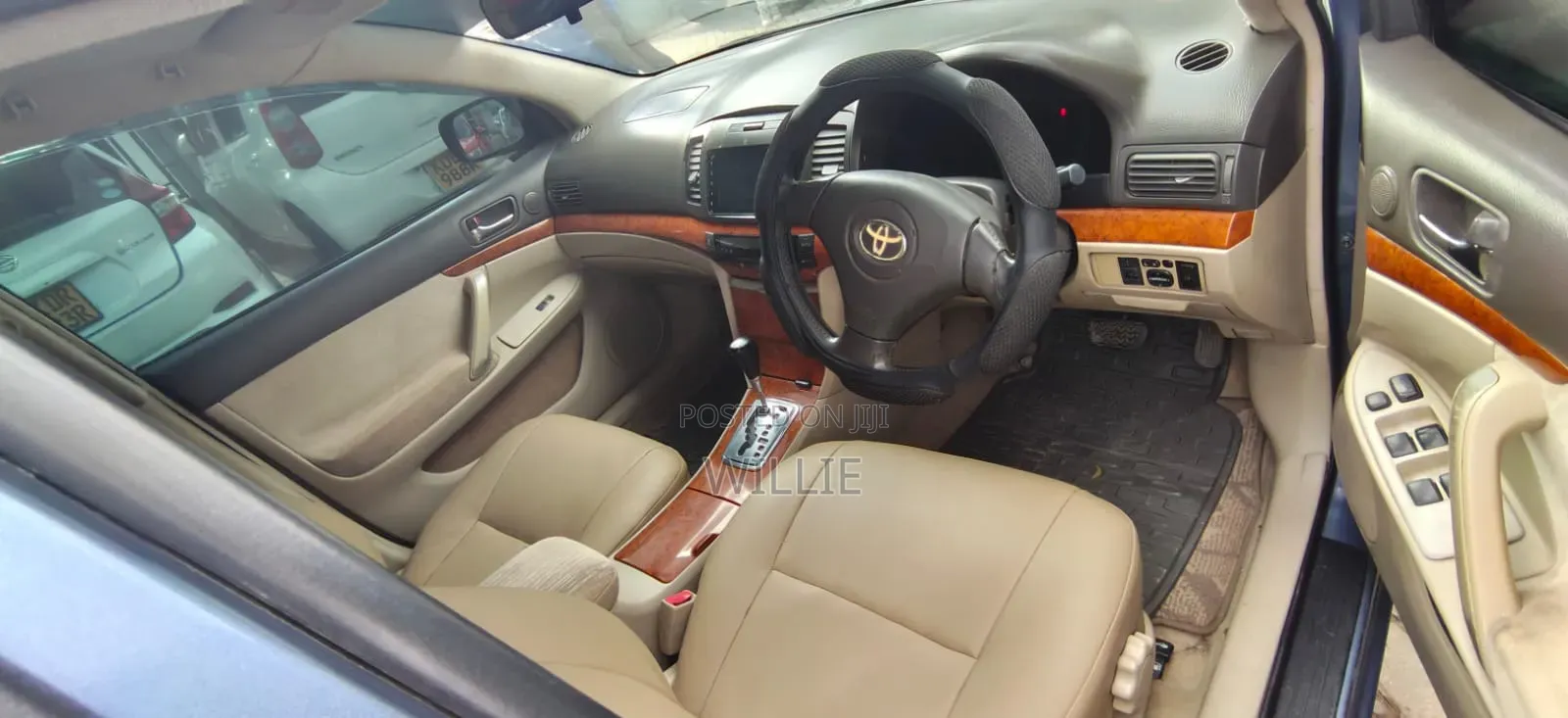 Toyota Premio 2016 White