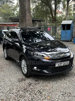 Toyota Harrier 2.0 2017 Purple