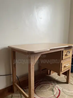 Executive Office Desk/Study Table