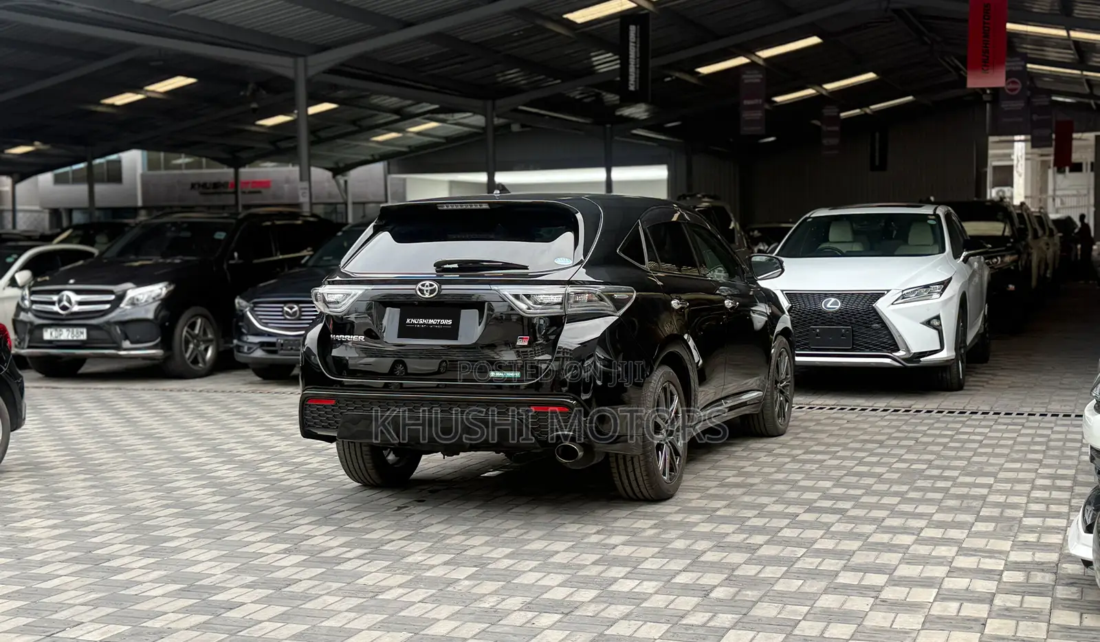Toyota Harrier 2019 Matt Black