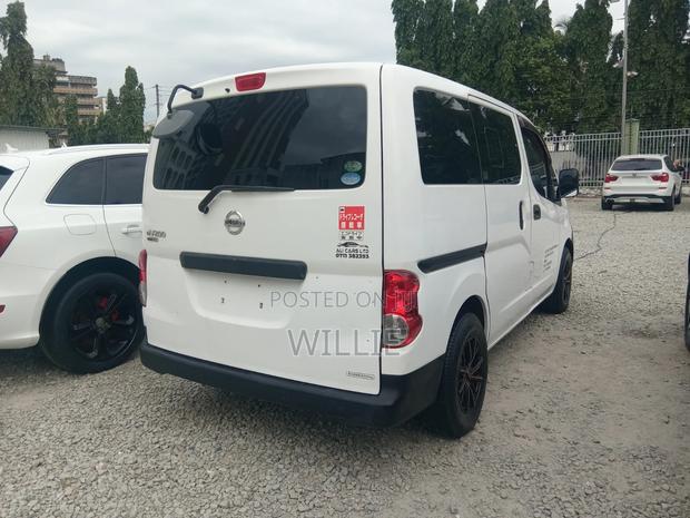 Nissan NV200 2016 White - thumbnail 5