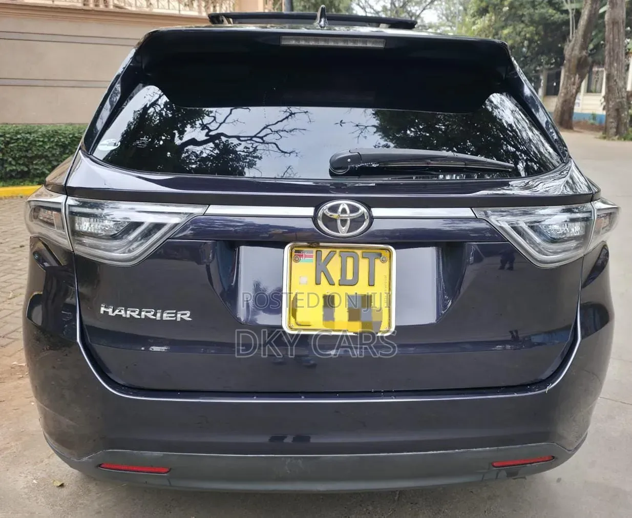 Toyota Harrier 2017 Matt Black