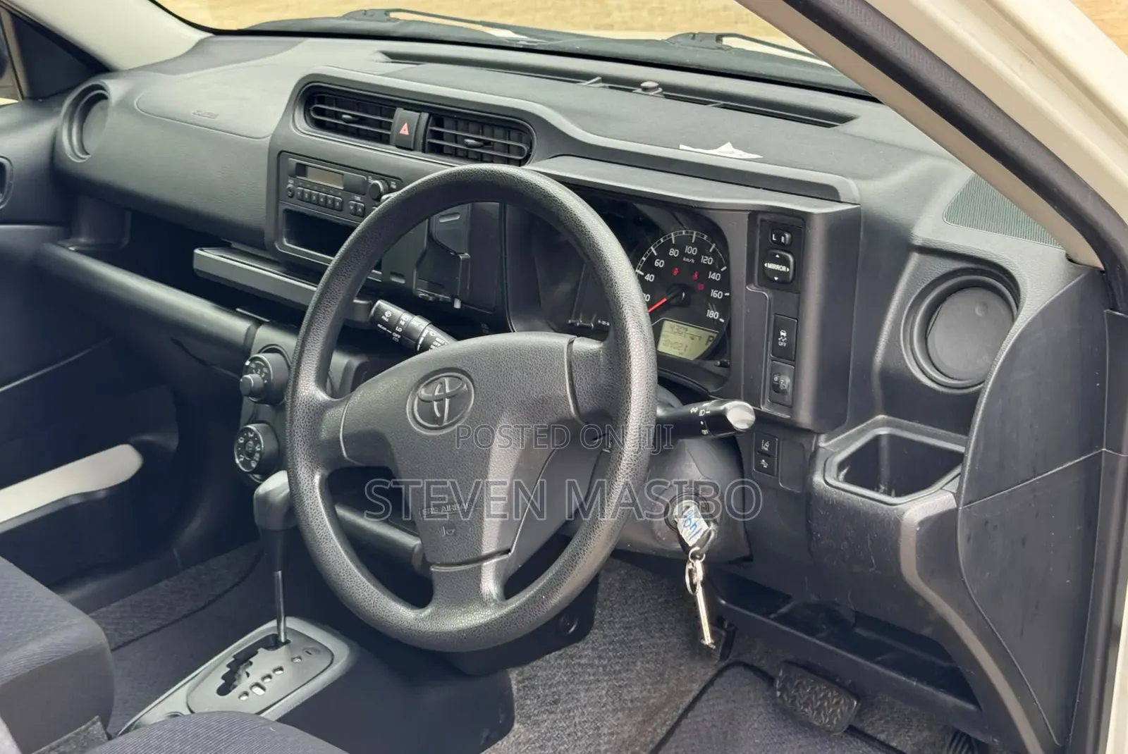 Toyota Probox 1.5 F 4WD 2019 White