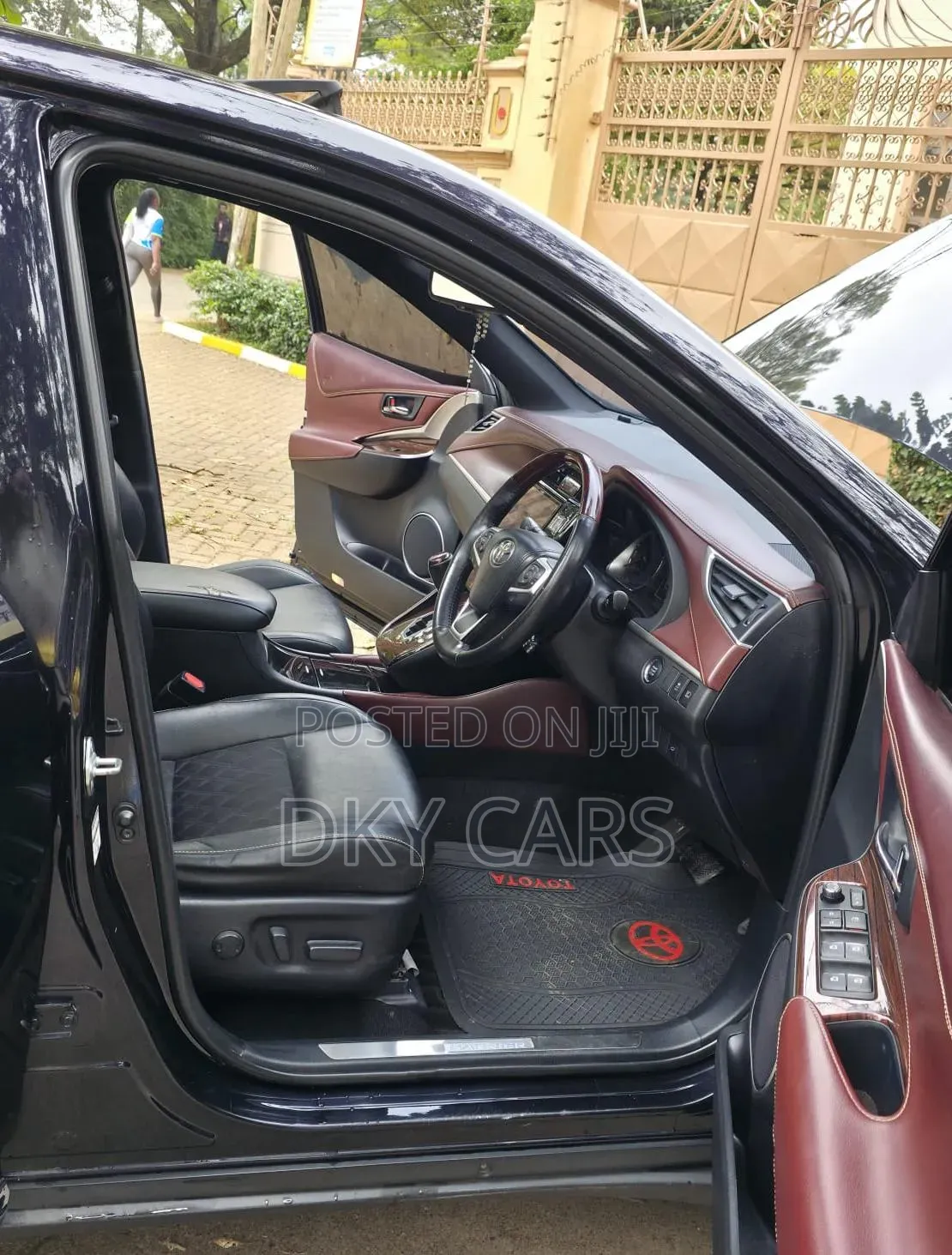 Toyota Harrier 2017 Matt Black