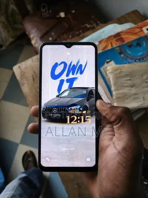 Oppo A18 64 GB Blue
