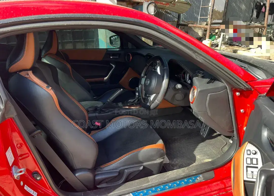 Toyota GT86 2021 Maroon
