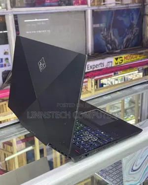 Laptop HP Omen 15 32GB Intel Core i9 SSD 512GB